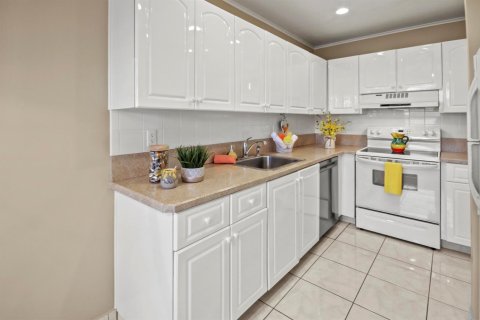 Condominio en venta en Delray Beach, Florida, 2 dormitorios, 108.51 m2 № 2147334 - foto 3