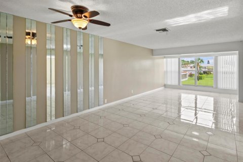 Condominio en venta en Delray Beach, Florida, 2 dormitorios, 108.51 m2 № 2147334 - foto 11