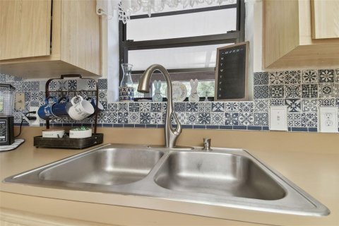 Casa en venta en Plant City, Florida, 3 dormitorios, 195.09 m2 № 1732690 - foto 18