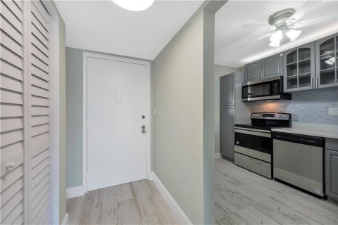 Copropriété à vendre à Lauderhill, Floride: 2 chambres, 102.19 m2 № 2193435 - photo 6