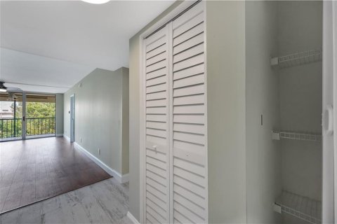 Copropriété à vendre à Lauderhill, Floride: 2 chambres, 102.19 m2 № 2193435 - photo 17