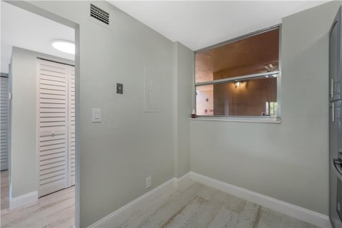 Copropriété à vendre à Lauderhill, Floride: 2 chambres, 102.19 m2 № 2193435 - photo 7