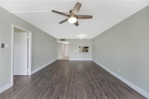 Copropriété à vendre à Lauderhill, Floride: 2 chambres, 102.19 m2 № 2193435 - photo 14