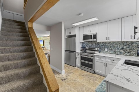 Купить кондоминиум в Сент-Луси, Флорида 6 комнат, 100.33м2, № 2240751 - фото 15