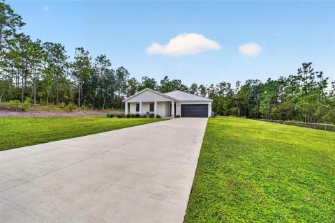 House in Ocala, Florida 4 bedrooms, 202.99 sq.m. № 2391701 - photo 2