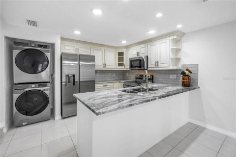 Copropriété à vendre à Belleair Beach, Floride: 3 chambres, 141.68 m2 № 1643168 - photo 13