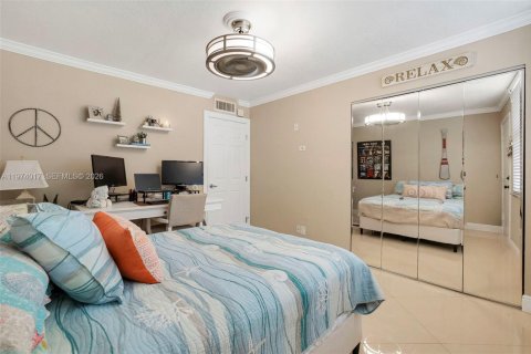 Copropriété à vendre à Pompano Beach, Floride: 2 chambres, 96.15 m2 № 2041944 - photo 24