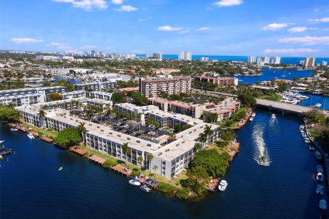 Copropriété à vendre à Pompano Beach, Floride: 2 chambres, 96.15 m2 № 2041944 - photo 30