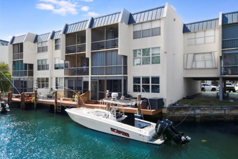 Copropriété à vendre à Pompano Beach, Floride: 2 chambres, 96.15 m2 № 2041944 - photo 26