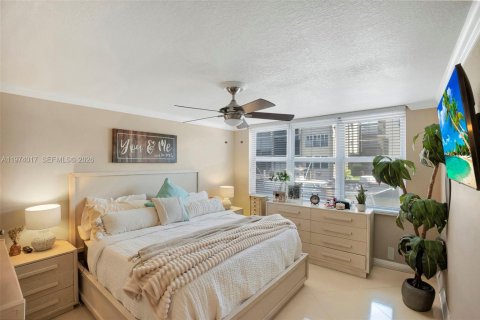 Copropriété à vendre à Pompano Beach, Floride: 2 chambres, 96.15 m2 № 2041944 - photo 19