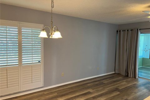 Villa ou maison à vendre à Palm Harbor, Floride: 1 chambre, 75.62 m2 № 2141936 - photo 7