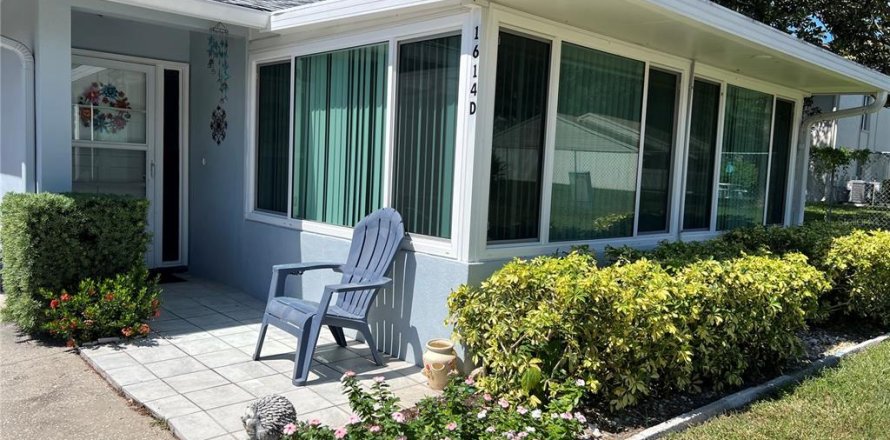 Villa ou maison à Palm Harbor, Floride 1 chambre, 75.62 m2 № 2141936