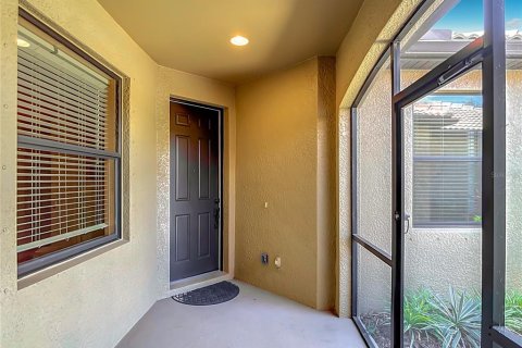 House in North Port, Florida 2 bedrooms, 135.08 sq.m. № 2315319 - photo 6