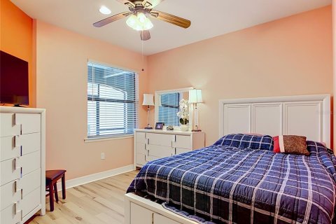 House in North Port, Florida 2 bedrooms, 135.08 sq.m. № 2315319 - photo 20