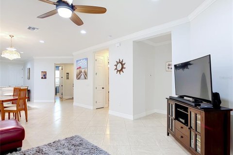 House in North Port, Florida 2 bedrooms, 135.08 sq.m. № 2315319 - photo 15