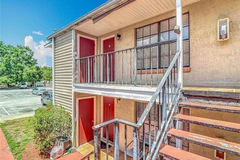 Condominio en venta en Land O' Lakes, Florida, 2 dormitorios, 74.32 m2 № 1757026 - foto 5