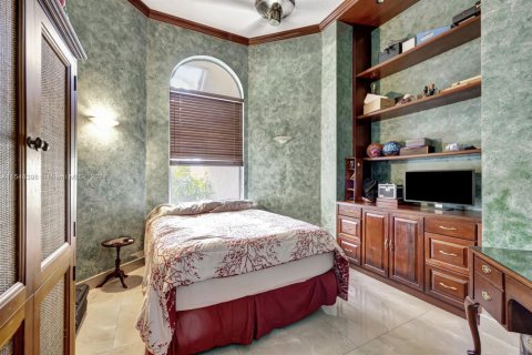 House in Lauderhill, Florida 4 bedrooms, 269.97 sq.m. № 1862739 - photo 19