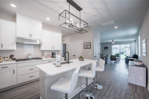 House in Kissimmee, Florida 3 bedrooms, 139.07 sq.m. № 2237317 - photo 5