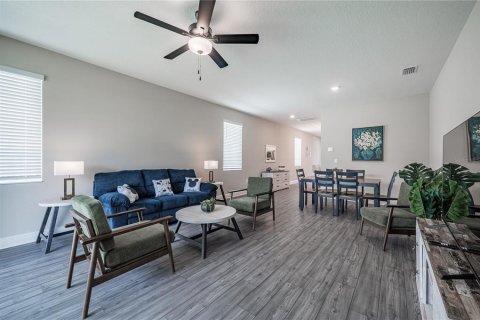 House in Kissimmee, Florida 3 bedrooms, 139.07 sq.m. № 2237317 - photo 22