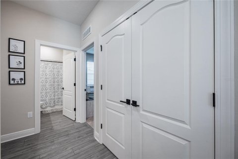 House in Kissimmee, Florida 3 bedrooms, 139.07 sq.m. № 2237317 - photo 12
