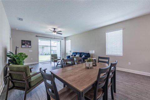 House in Kissimmee, Florida 3 bedrooms, 139.07 sq.m. № 2237317 - photo 19