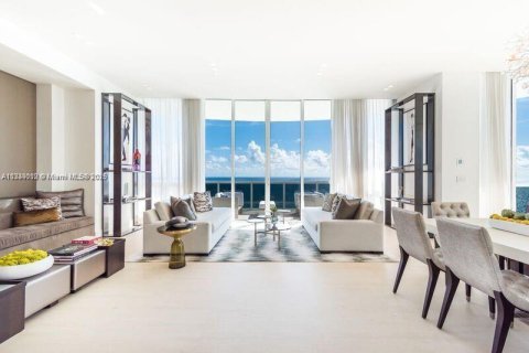 Copropriété à louer à Sunny Isles Beach, Floride: 3 chambres, 257.15 m2 № 1981894 - photo 6