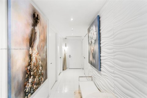 Купить кондоминиум в Майами, Флорида 2 спальни, 153.66м2, № 1982801 - фото 22