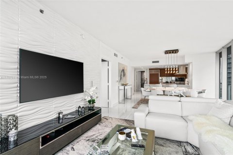 Купить кондоминиум в Майами, Флорида 2 спальни, 153.66м2, № 1982801 - фото 12