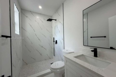 Apartment in Miami, Florida 2 bedrooms, 55.56 sq.m. № 2064830 - photo 10