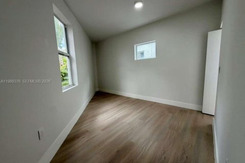 Apartment in Miami, Florida 2 bedrooms, 55.56 sq.m. № 2064830 - photo 5