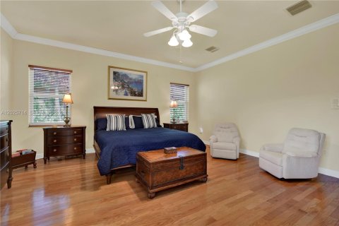Casa en venta en Miami, Florida, 4 dormitorios, 307.88 m2 № 2087010 - foto 23