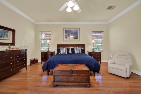 Casa en venta en Miami, Florida, 4 dormitorios, 307.88 m2 № 2087010 - foto 25