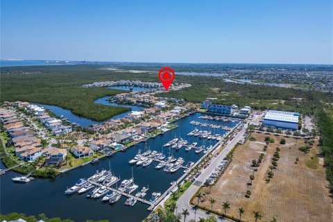 House in Ruskin, Florida 3 bedrooms, 240.71 sq.m. № 1666385 - photo 4