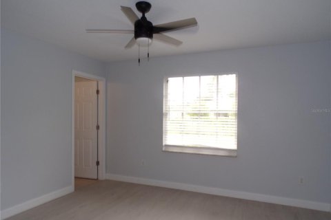 Villa ou maison à louer à Port Charlotte, Floride: 2 chambres, 91.79 m2 № 2396996 - photo 25