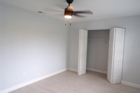 Villa ou maison à louer à Port Charlotte, Floride: 2 chambres, 91.79 m2 № 2396996 - photo 18