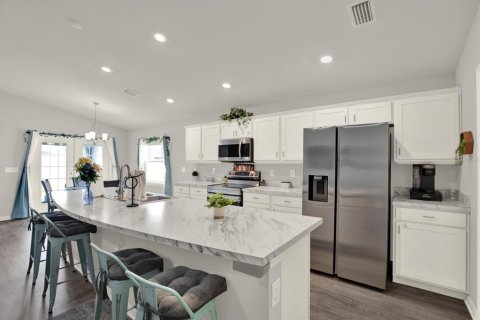 House in Ruskin, Florida 4 bedrooms, 158.86 sq.m. № 2203662 - photo 8