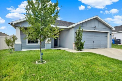 House in Ruskin, Florida 4 bedrooms, 158.86 sq.m. № 2203662 - photo 2