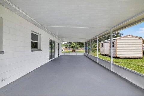 Casa en venta en Tampa, Florida, 4 dormitorios, 102.38 m2 № 1903710 - foto 30