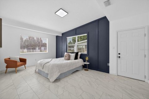 Casa en venta en Tampa, Florida, 4 dormitorios, 102.38 m2 № 1903710 - foto 14