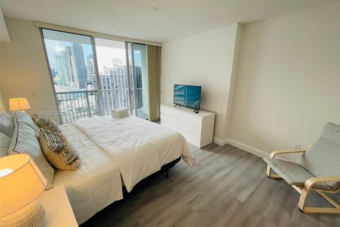 Condo in Miami, Florida, 1 bedroom  № 2029668 - photo 14