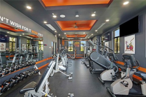 Casa en venta en Homestead, Florida, 5 dormitorios, 325.16 m2 № 1976398 - foto 26