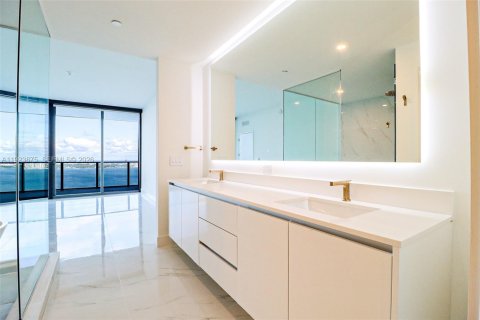 Condominio en venta en Miami, Florida, 4 dormitorios № 2002377 - foto 26