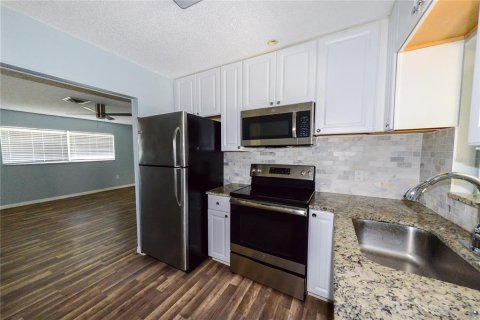 Casa en venta en Venice, Florida, 2 dormitorios, 143.81 m2 № 1789508 - foto 4