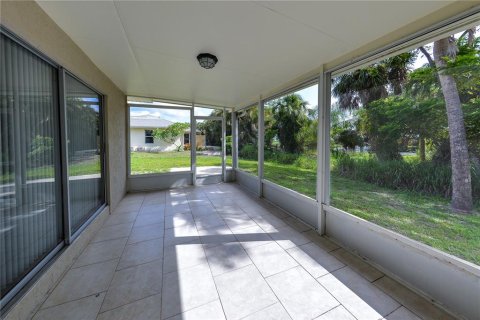 Casa en venta en Venice, Florida, 2 dormitorios, 143.81 m2 № 1789508 - foto 27