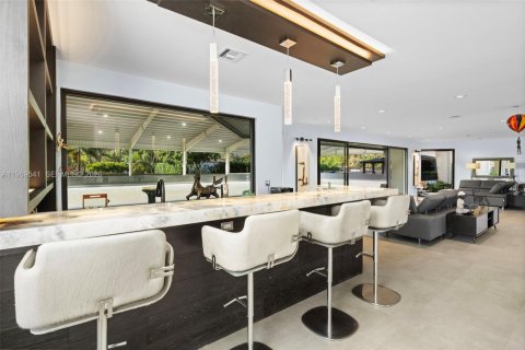 Villa ou maison à vendre à Davie, Floride: 8 chambres, 592.72 m2 № 2032204 - photo 15