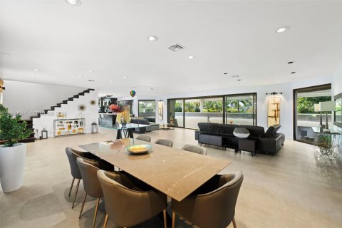 Villa ou maison à vendre à Davie, Floride: 8 chambres, 592.72 m2 № 2032204 - photo 14