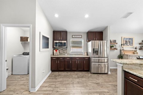 Casa en venta en Plant City, Florida, 3 dormitorios, 157.1 m2 № 2152332 - foto 12
