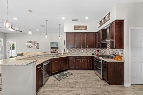 Casa en venta en Plant City, Florida, 3 dormitorios, 157.1 m2 № 2152332 - foto 11