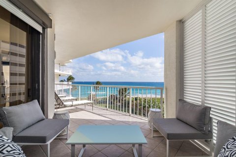 Condo in Palm Beach, Florida, 4 bedrooms  № 2081681 - photo 22
