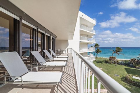 Condo in Palm Beach, Florida, 4 bedrooms  № 2081681 - photo 24